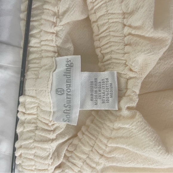 Soft Surroundings Cream Wide Leg Women's Pants - Picture 2 of 3